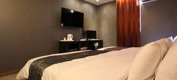Lineplus Hotel Gimpo Eksteriør billede